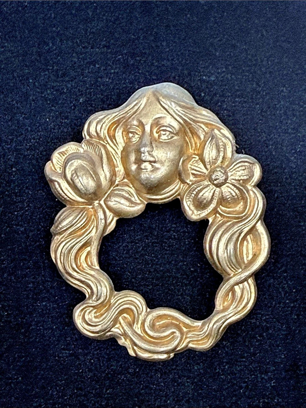 Art Nouveau Gold-Tone Face Brooch
